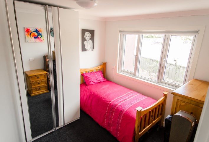 1/18 Thorpe Street, ROCKINGHAM, WA 6168 AUS