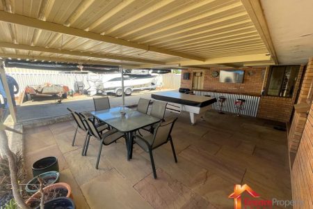 6 De Grey Close, COOLOONGUP, WA 6168 AUS