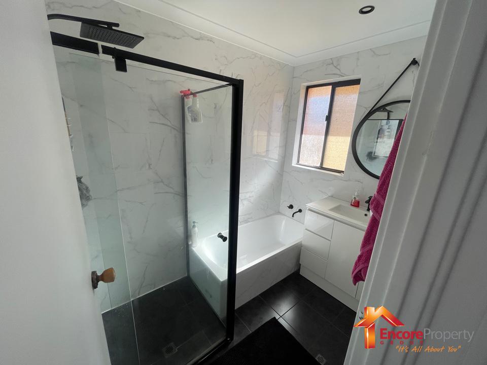 6 De Grey Close, COOLOONGUP, WA 6168 AUS