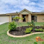 18 Porter Gardens, LEDA, WA 6170 AUS