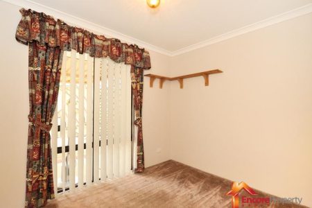 18 Porter Gardens, LEDA, WA 6170 AUS