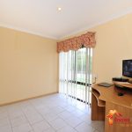 18 Porter Gardens, LEDA, WA 6170 AUS