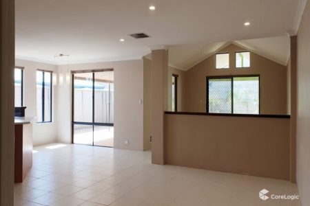 9 Dunster Way, ORELIA, WA 6167 AUS