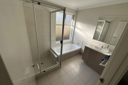 20 Baroness Road, BALDIVIS, WA 6171 AUS