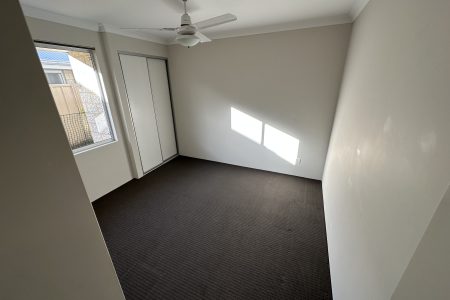 20 Baroness Road, BALDIVIS, WA 6171 AUS
