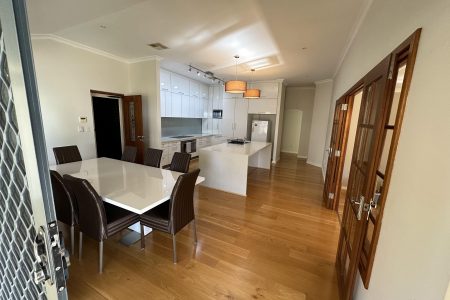 10 Rutherford Square, ORELIA, WA 6167 AUS