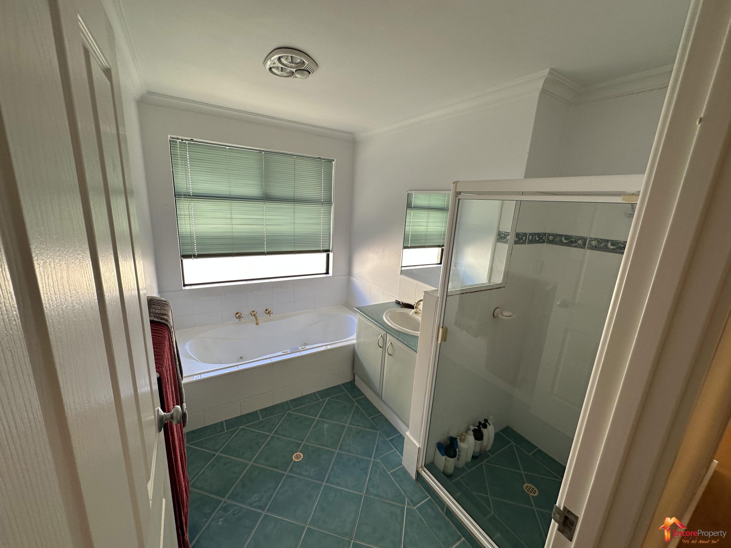 10 Rutherford Square, ORELIA, WA 6167 AUS