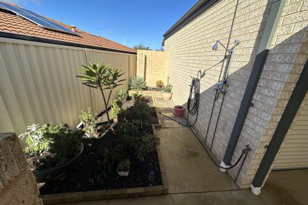 10 Rutherford Square, ORELIA, WA 6167 AUS