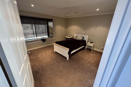 10 Rutherford Square, ORELIA, WA 6167 AUS