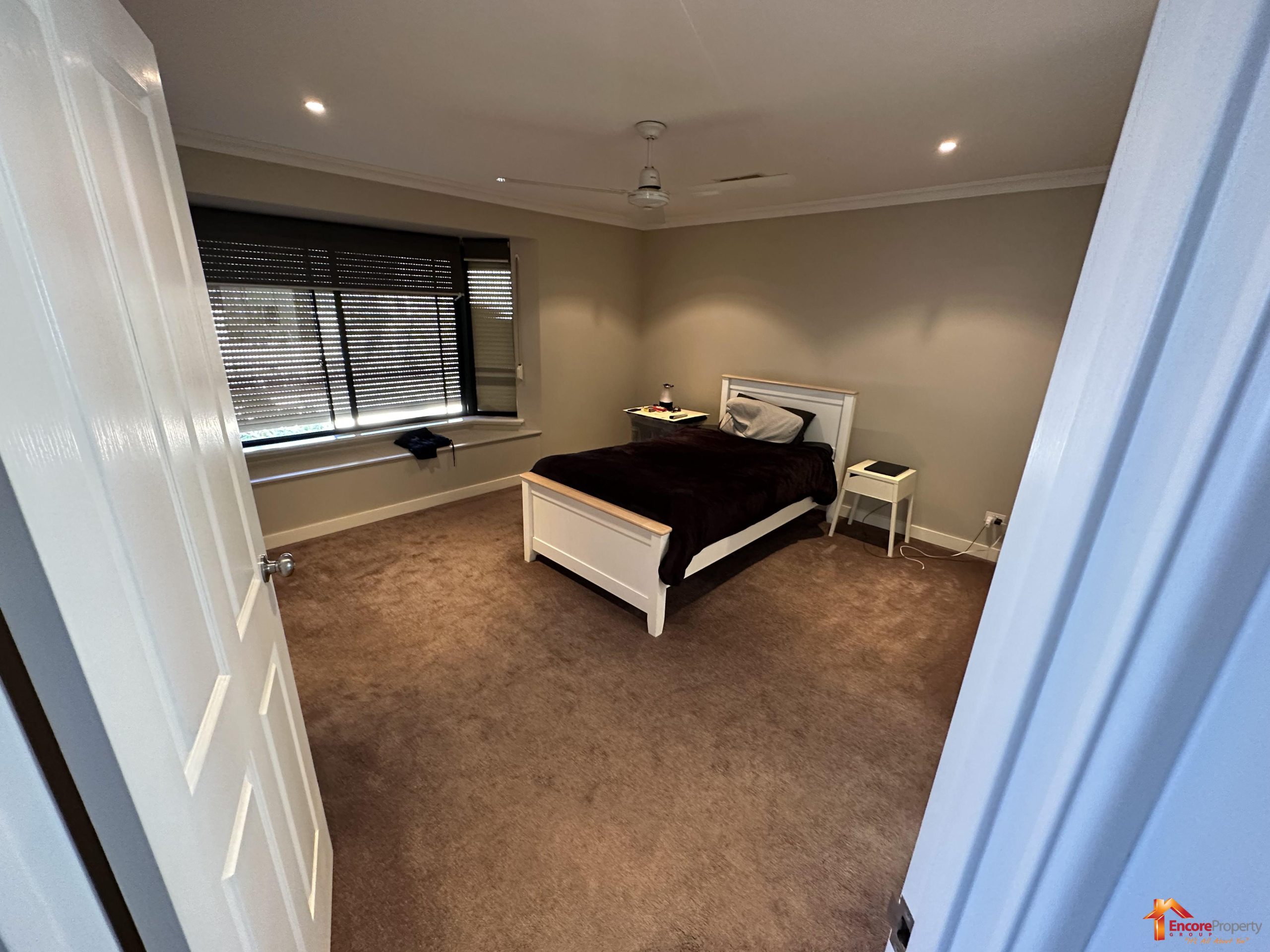 10 Rutherford Square, ORELIA, WA 6167 AUS