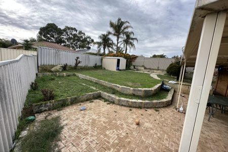 136 Dalrymple Drive, LEDA, WA 6170 AUS