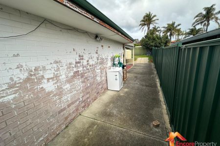 36 Adamson Road, PARMELIA, WA 6167 AUS