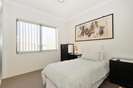 62 Daybreak Loop, WELLARD, WA 6170 AUS