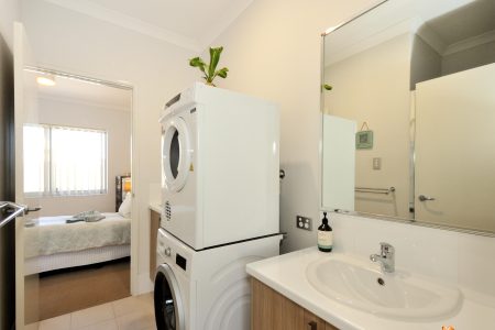 62 Daybreak Loop, WELLARD, WA 6170 AUS