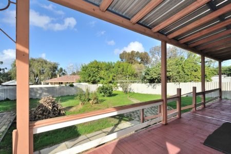 15 Westcott Road, MEDINA, WA 6167 AUS