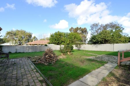 15 Westcott Road, MEDINA, WA 6167 AUS
