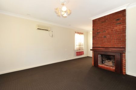15 Westcott Road, MEDINA, WA 6167 AUS
