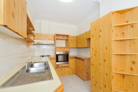 15 Westcott Road, MEDINA, WA 6167 AUS