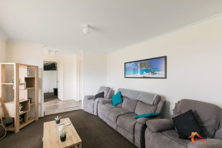 2 Manila Place, WARNBRO, WA 6169 AUS