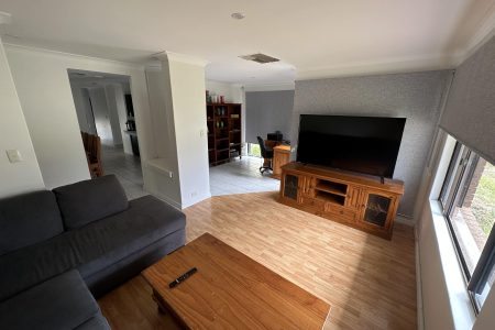 4 Patrick Vista, PARMELIA, WA 6167 AUS