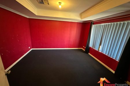 63 Araluen Crescent, BERTRAM, WA 6167 AUS