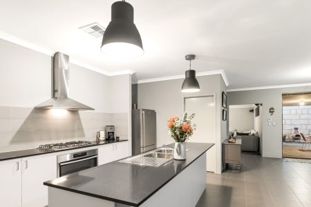 7 Corbridge Avenue, WELLARD, WA 6170 AUS