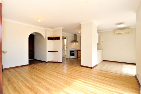 11/5B Sepia Court, ROCKINGHAM, WA 6168 AUS