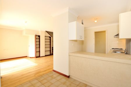 11/5B Sepia Court, ROCKINGHAM, WA 6168 AUS