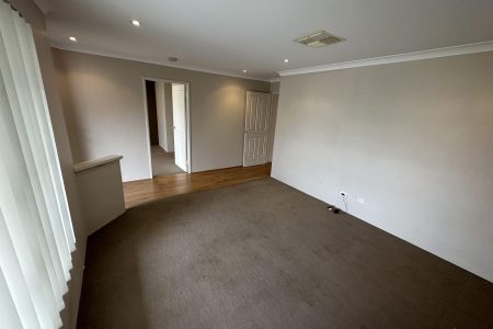 45 Ringwood Loop, WELLARD, WA 6170 AUS