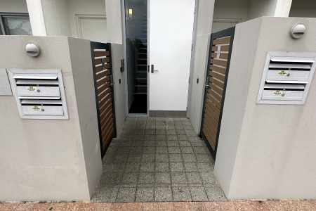 23/10 Pimlico Crescent, WELLARD, WA 6170 AUS