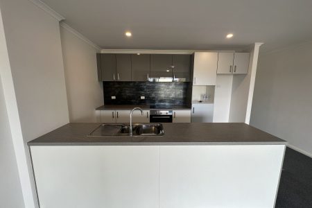 23/10 Pimlico Crescent, WELLARD, WA 6170 AUS