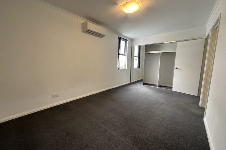 23/10 Pimlico Crescent, WELLARD, WA 6170 AUS