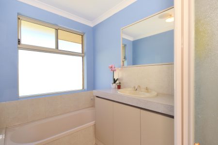 37 Centennial Avenue, BERTRAM, WA 6167 AUS