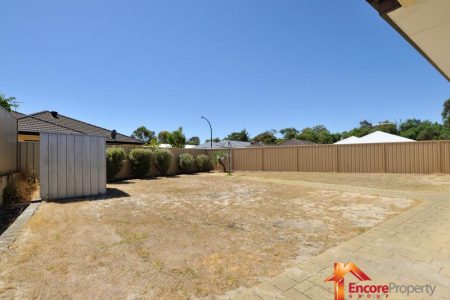 4 Charlton Way, BERTRAM, WA 6167 AUS