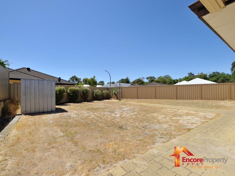 4 Charlton Way, BERTRAM, WA 6167 AUS