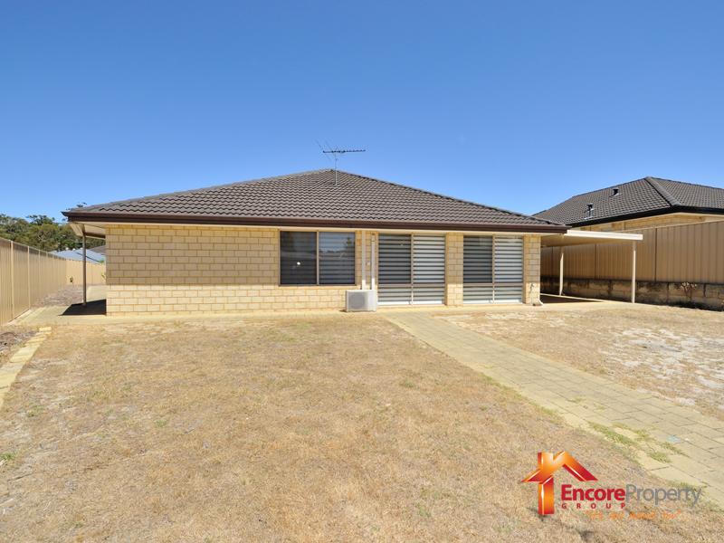 4 Charlton Way, BERTRAM, WA 6167 AUS