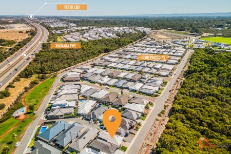 52B Mornington Crescent, WANDI, WA 6167 AUS
