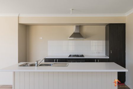 45 Centennial Avenue, BERTRAM, WA 6167 AUS