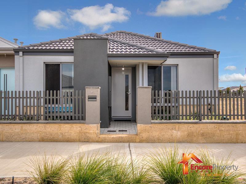 6 Breccia Parade, WELLARD, WA 6170 AUS