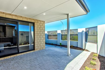 35 Lionfish Way, WAIKIKI, WA 6169 AUS