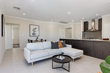 35 Lionfish Way, WAIKIKI, WA 6169 AUS