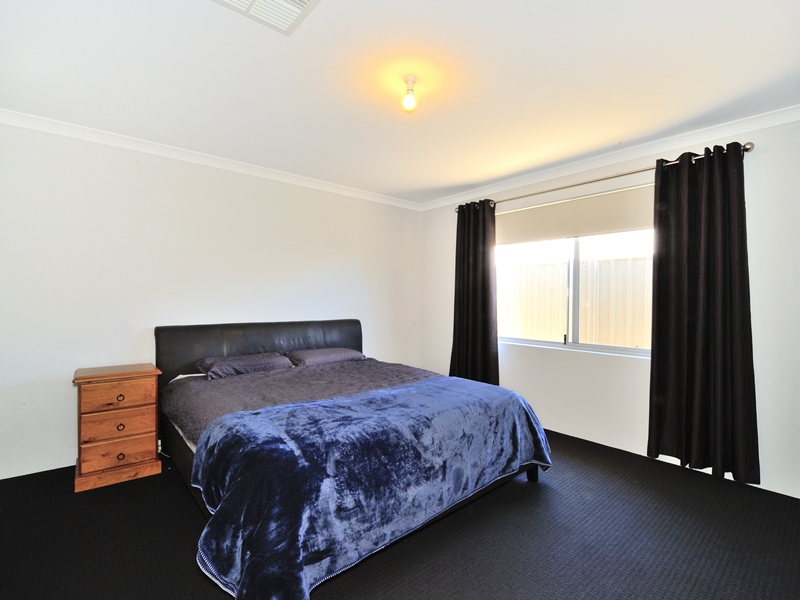 10 Pennine Way, WELLARD, WA 6170 AUS