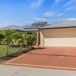 105 Dalrymple Drive, LEDA, WA 6170 AUS