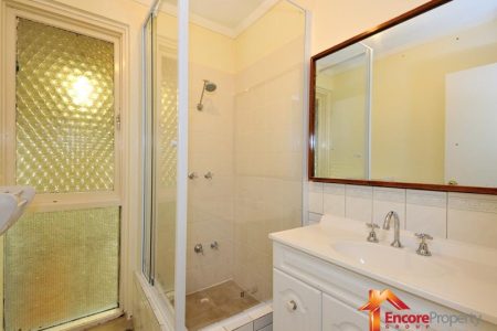 28 Madden Way, PARMELIA, WA 6167 AUS