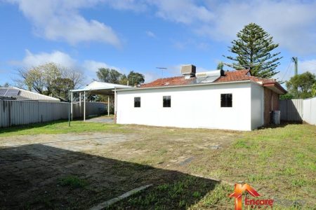 28 Madden Way, PARMELIA, WA 6167 AUS