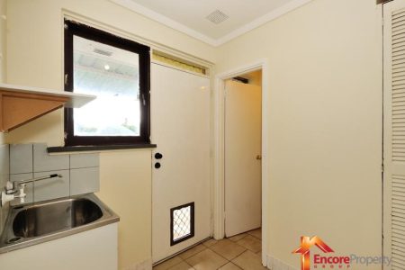 28 Madden Way, PARMELIA, WA 6167 AUS