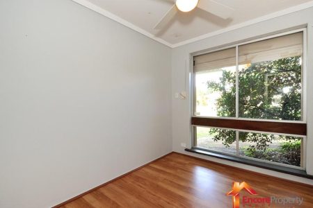 28 Madden Way, PARMELIA, WA 6167 AUS