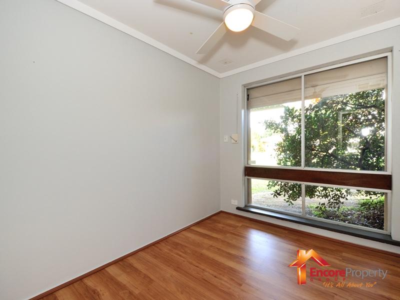 28 Madden Way, PARMELIA, WA 6167 AUS