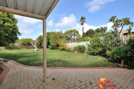 17 Quamby Place, ROCKINGHAM, WA 6168 AUS