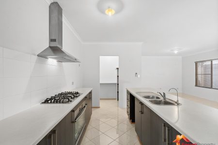 55 Huntington Avenue, WELLARD, WA 6170 AUS